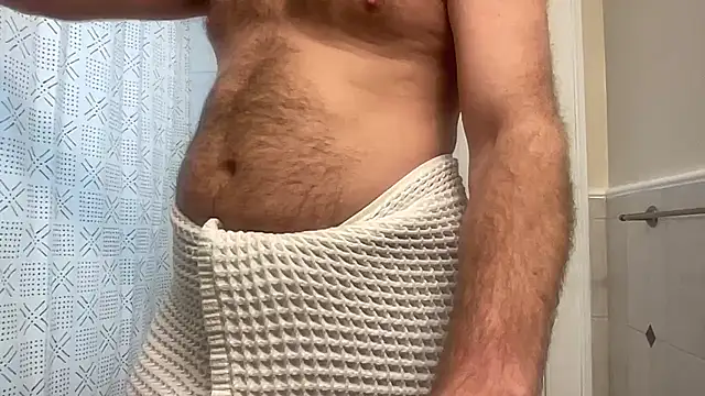 Snapshot of bottombearishguy chatting on 02.12.25 bottombearishguy online show from 02.12.25