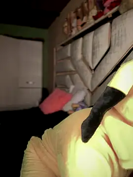 Laura-Khalifa online show from 09.15.25