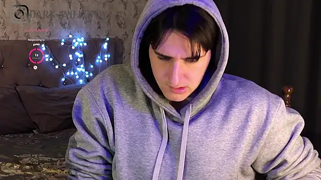 dark-willoww online show from 02.19.25