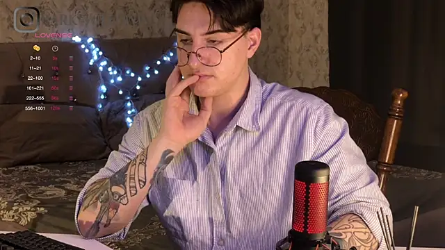 dark-willoww online show from 02.22.25