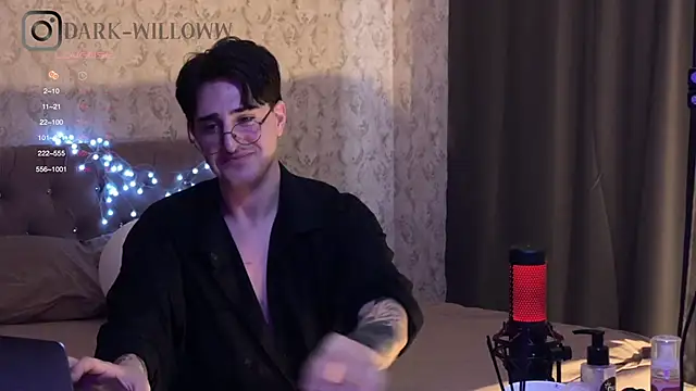 dark-willoww online show from 02.24.25