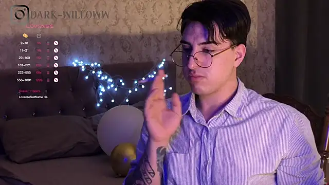 dark-willoww online show from 02.24.25