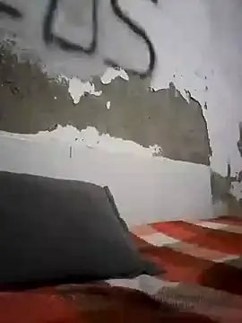 Snapshot of shuelldin chatting on 03.06.25 shuelldin online show from 03.06.25