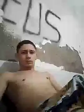 Snapshot of shuelldin chatting on 03.06.25 shuelldin online show from 03.06.25