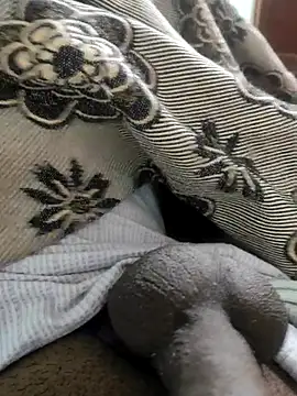 Tamil small cock online show from 03.14.25