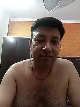 Snapshot of innocentboy1987 chatting on 09.20.25 innocentboy1987 online show from 09.20.25