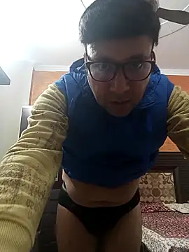 innocentboy1987 online show from 11.27.25