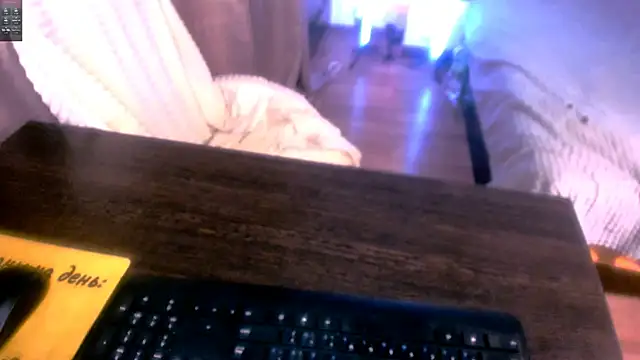 holyharlot online show from 02.21.25