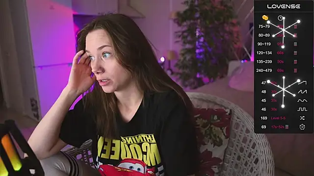 alexa feels  online show from 11.22.25