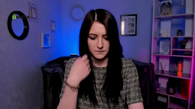 catherine kitty online show from 03.22.25