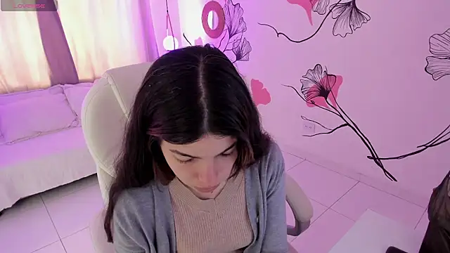 Isabela Fiorelli online show from 04.16.26