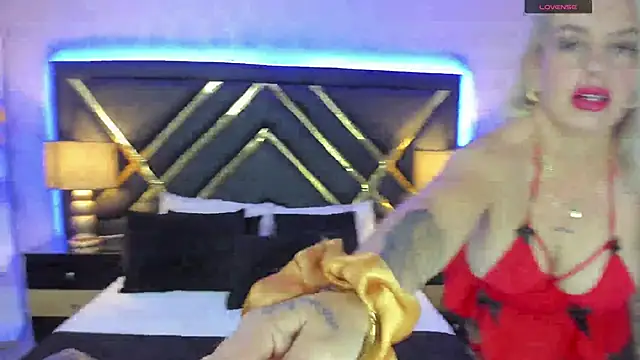 SophieWinsloow online show from 02.08.25