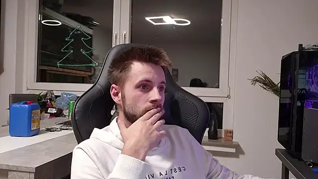 Snapshot of ademandjulia chatting on 02.03.26 ademandjulia online show from 02.03.26