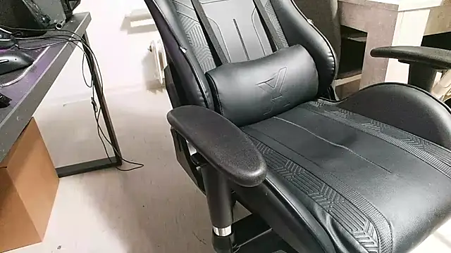 Snapshot of ademandjulia chatting on 03.06.26 ademandjulia online show from 03.06.26