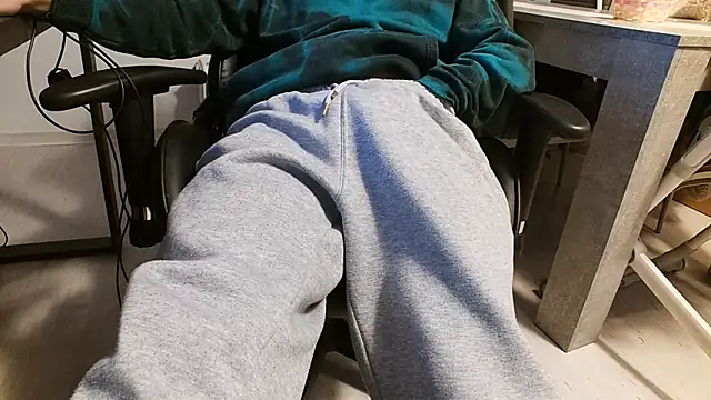 Snapshot of ademandjulia chatting on 03.21.26 ademandjulia online show from 03.21.26