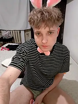 And25bn online show from 03.27.26