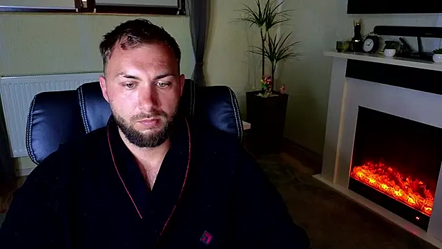 Snapshot of JamieNoxus chatting on 05.18.26 JamieNoxus online show from 05.18.26