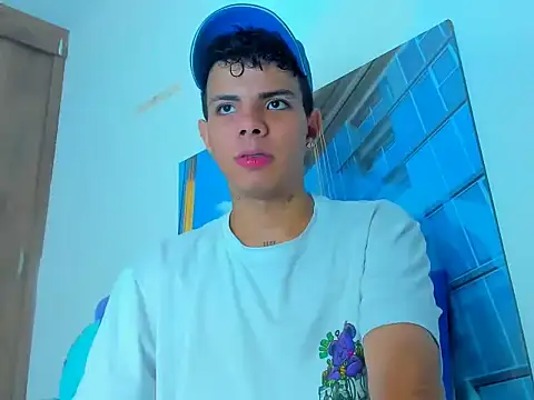 Alessandro 1610 online show from 02.25.25