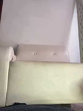 Snapshot of blackgril12 chatting on 02.21.25 blackgril12 online show from 02.21.25