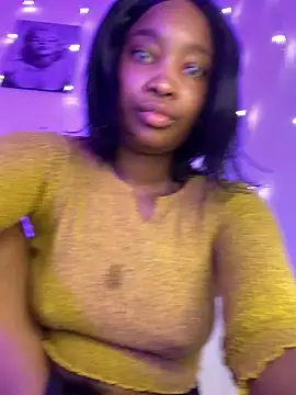 Snapshot of blackgril12 chatting on 03.21.25 blackgril12 online show from 03.21.25