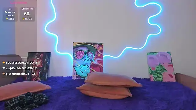 EvelinaLuu online show from 03.04.25