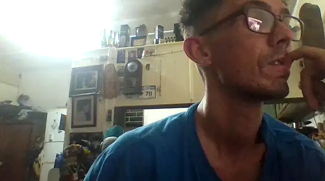 Snapshot of Invisibledickman chatting on 02.07.25 Invisibledickman online show from 02.07.25