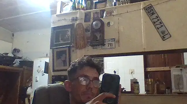 Snapshot of Invisibledickman chatting on 02.09.25 Invisibledickman online show from 02.09.25