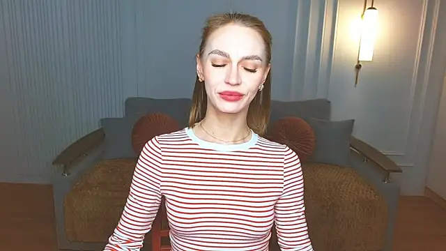 Lady Sunshine  online show from 02.25.25