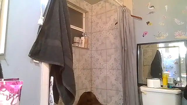 ShysluutGia online show from 10.13.25