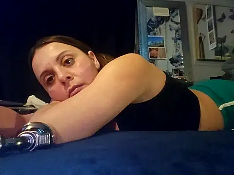 ShysluutGia online show from 11.23.25