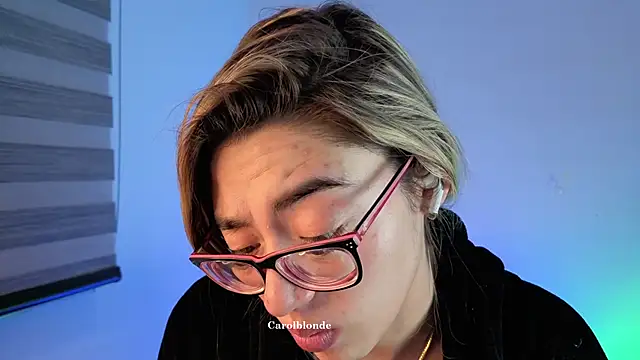 Carolblonde online show from 06.03.26