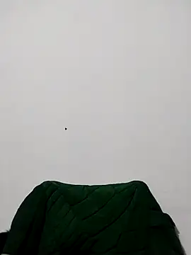 Snapshot of Alanna_11 chatting on 02.26.25 Alanna 11 online show from 02.26.25