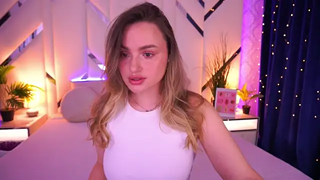 LindsieGreyy online show from 02.23.26