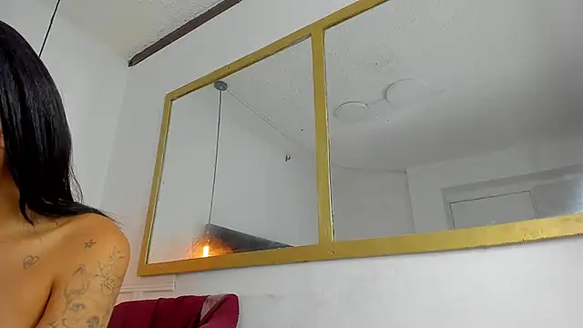 ChanelleJohnson  online show from 02.21.25