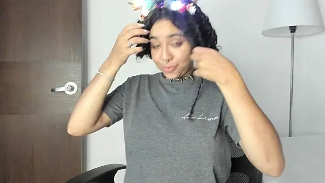 Dhalila  online show from 12.03.25