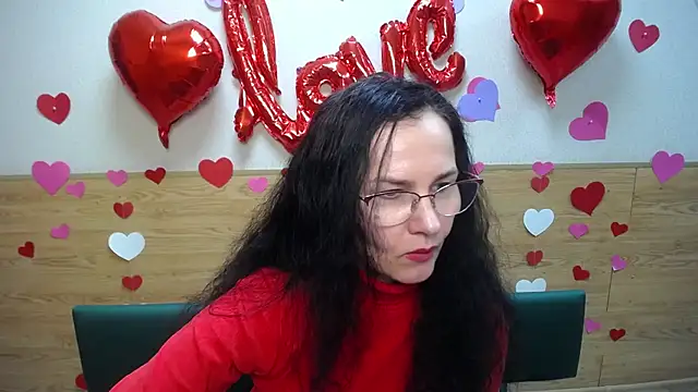 Miroslava Happi online show from 02.24.25