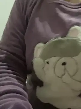 Snapshot of salma74779 chatting on 02.28.25 salma74779 online show from 02.28.25