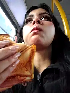 CHLOE ISABELL online show from 03.21.25