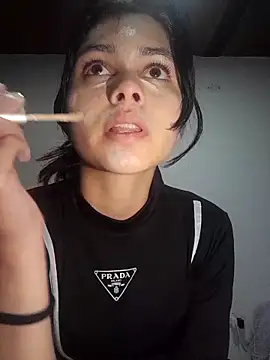 CHLOE ISABELL online show from 10.01.25