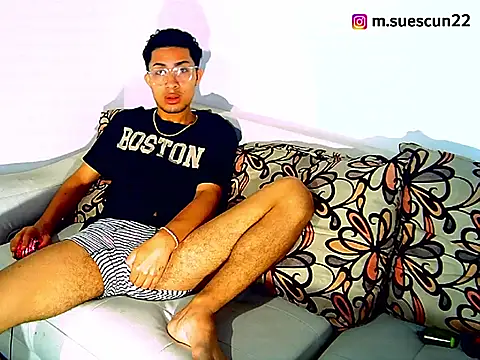 MARXSUESCUN1 online show from 02.18.25