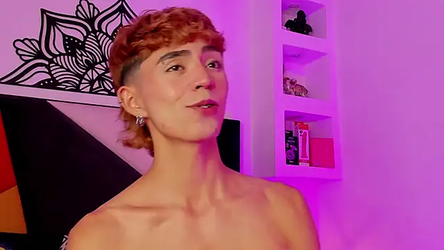 MaikyCooper online show from 12.22.25