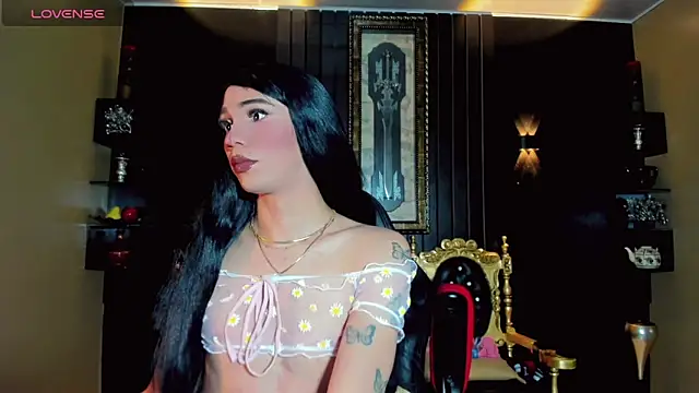 emelly horny  online show from 02.12.25