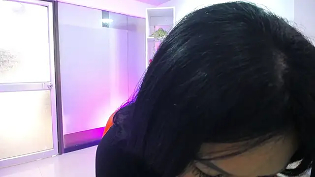 Snapshot of Katelady chatting on 03.22.25 Katelady online show from 03.22.25
