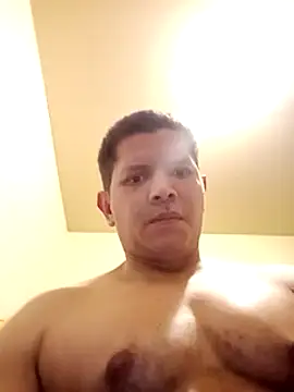 machoactivo1 online show from 02.16.25