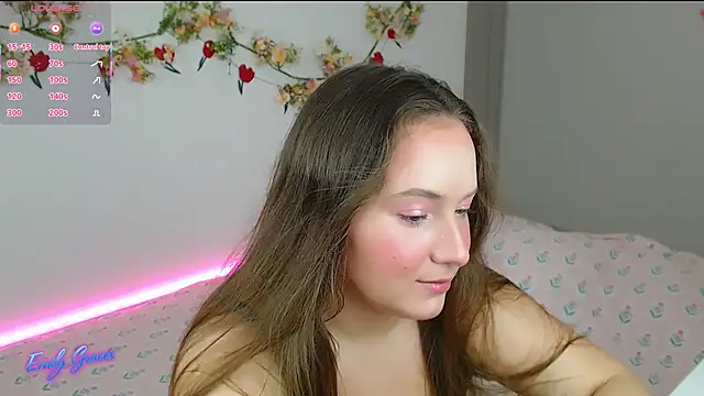 Snapshot of EmilyxxGraces chatting on 05.15.26 EmilyxxGraces online show from 05.15.26