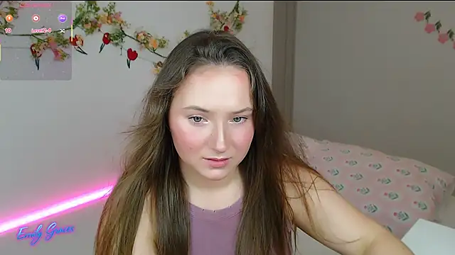 Snapshot of EmilyxxGraces chatting on 05.18.26 EmilyxxGraces online show from 05.18.26
