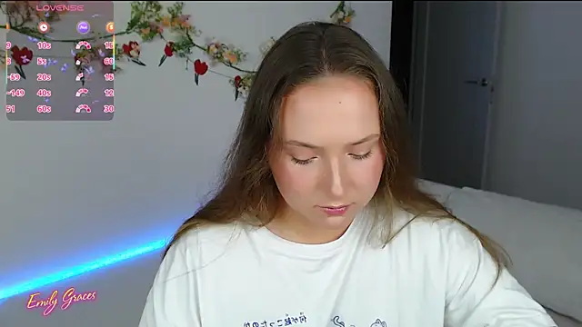 Snapshot of EmilyxxGraces chatting on 07.23.26 EmilyxxGraces online show from 07.23.26