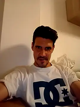 halfArabhalfspanish online show from 04.30.26