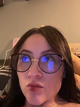 ValentinaOrtiz3 online show from 06.10.26