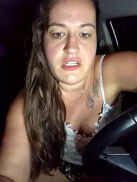 Snapshot of justtess chatting on 09.09.25 justtess online show from 09.09.25